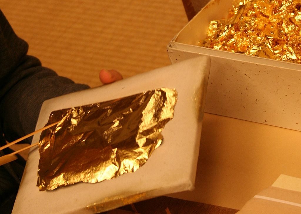 Feuille d'or pour projets d'incrustation